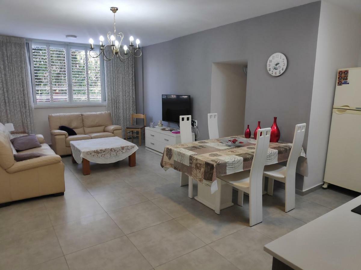 Herzliya Center Apartments Ngoại thất bức ảnh
